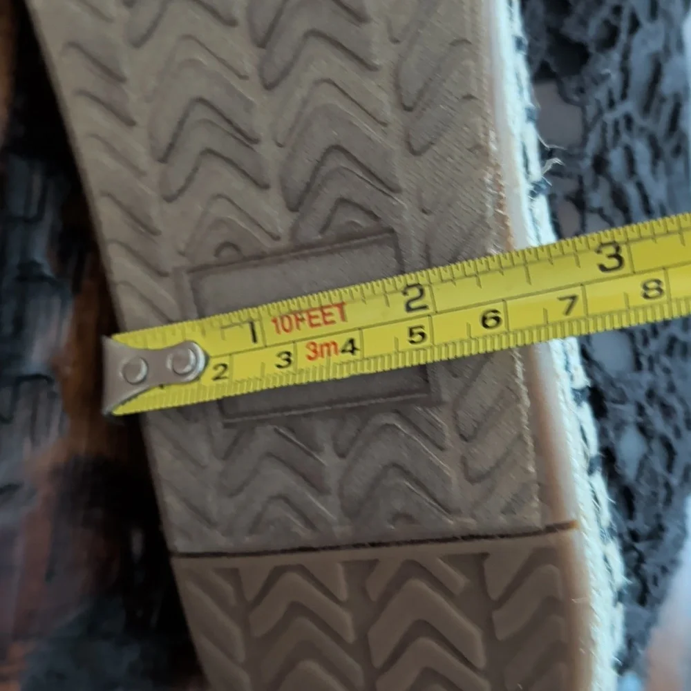 TOMS Black Lace Espadrille Rope Flats Size W8 NEW - Picture 11 of 12